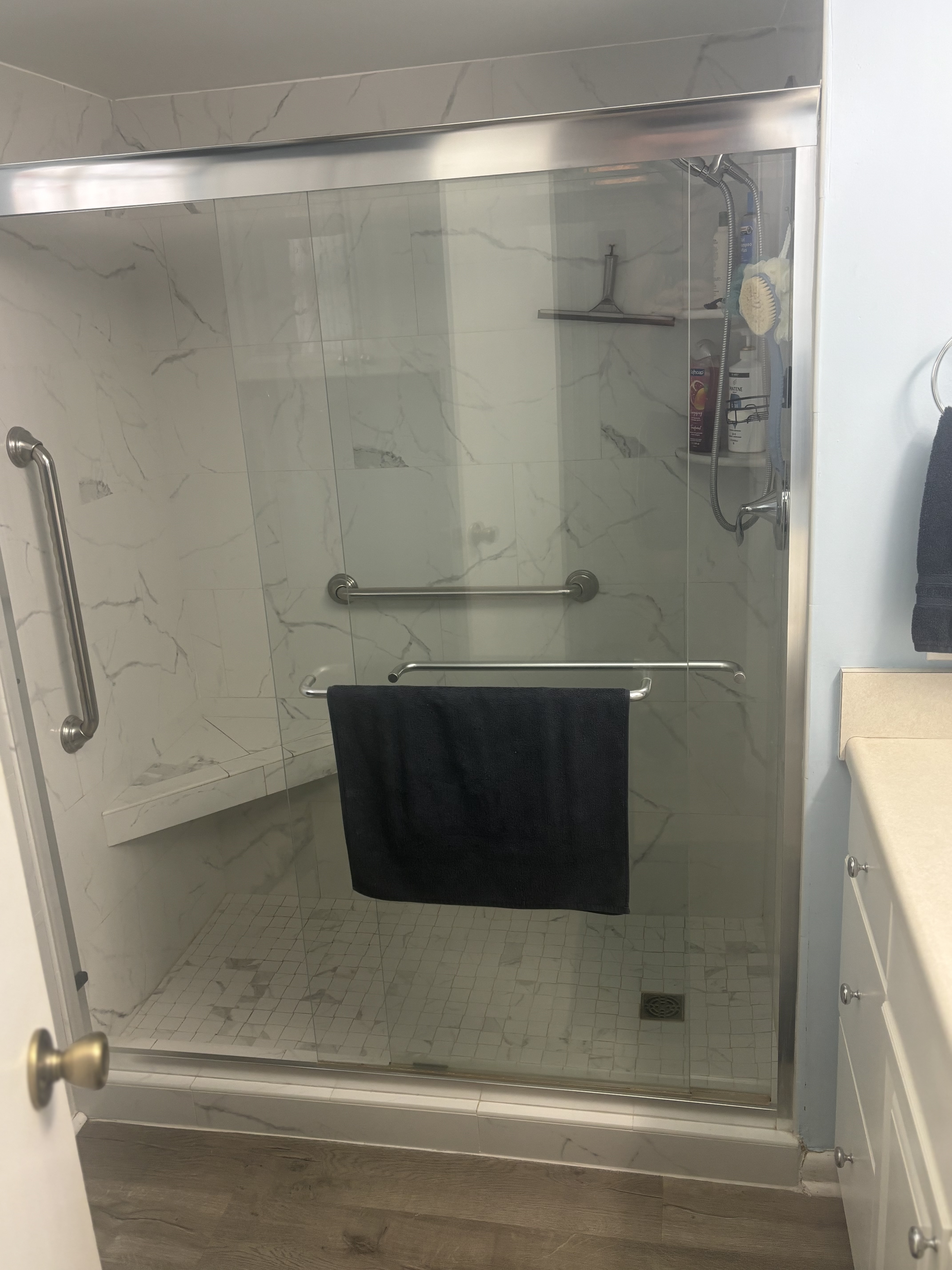 Bathroom deep clean with shining surfaces